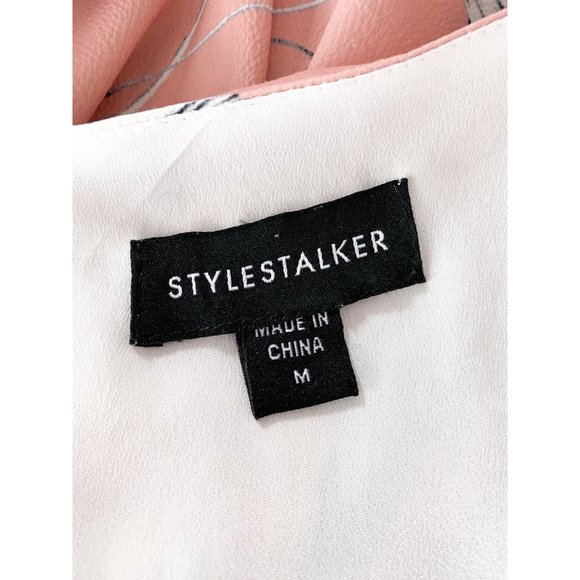 StyleStalker Long Sleeve Peach Iris Floral Belted V-Neck Romper REVOLVE Medium - Picture 4 of 4